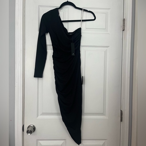“Lulus: One- Shoulder evening dress size XS” - Picture 1 of 12